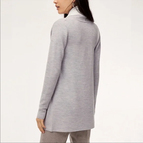 Aritzia Two-Tone Light Gray and Cream Open Front Cardigan - Picture 3 of 11
